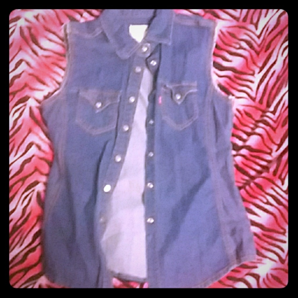 Levi jean jacket really cute
